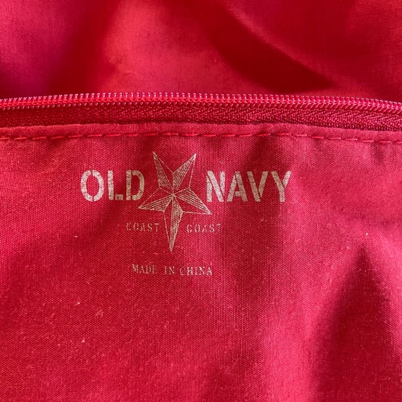 4/$16 Old Navy Shoulder Bag plus Life is Good Shoulder Bag - Picture 3 of 16